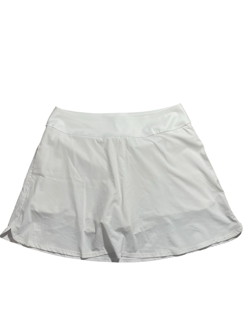 C23- Large LG L Puma White Golf Skort with 'Enjoy Golf' Waistband